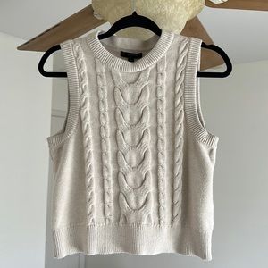 Banana republic crew neck sweater vest